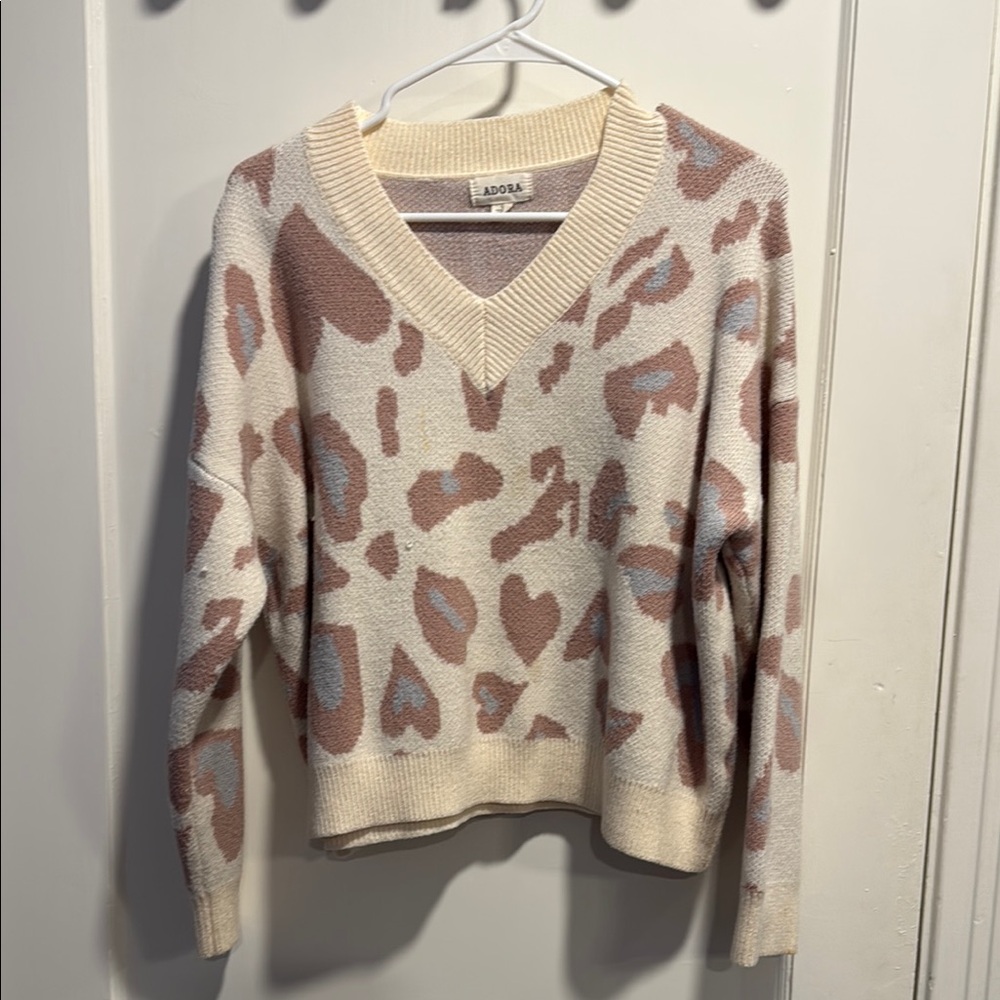 Adolfo Cream and Pink V-Neck Sweater